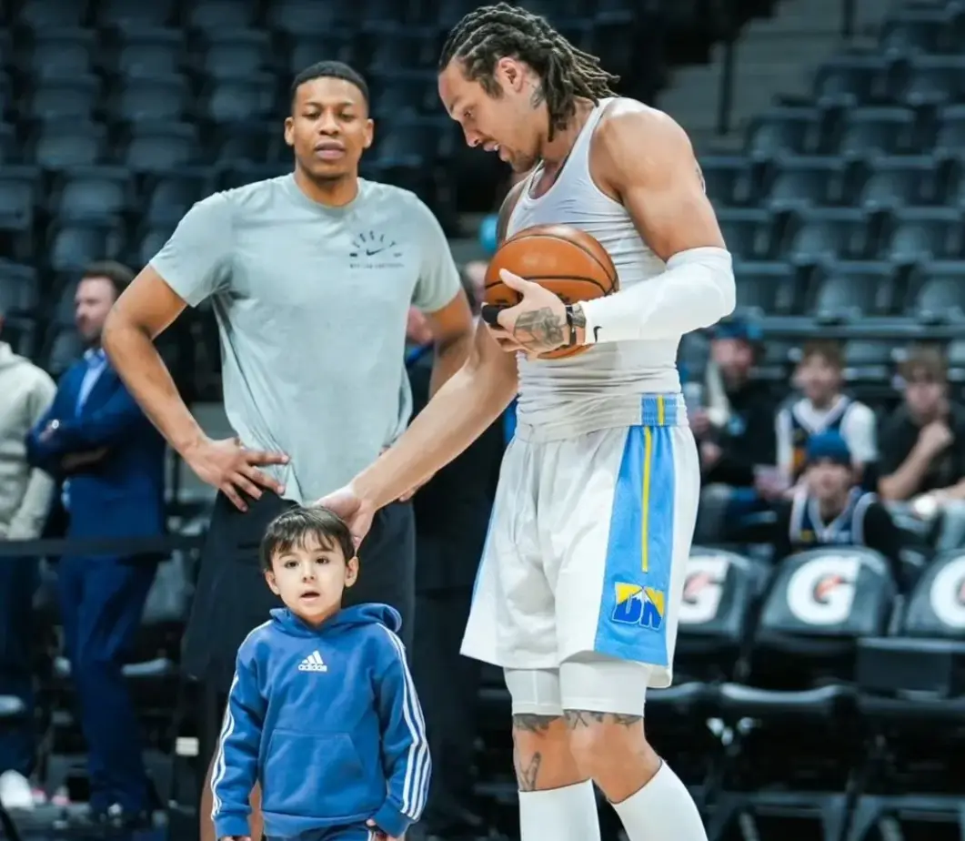 yid, 在哥哥出事, 他说服了嫂 yid, 在哥哥出事, 他说服了嫂