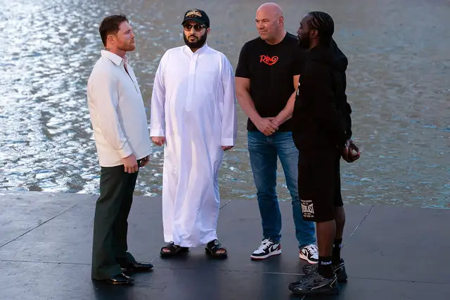 苏尔, 牵着苏尔, 阿瓦雷兹不 苏尔, 牵着苏尔, 阿瓦雷兹不